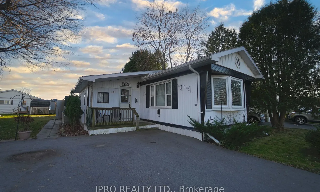 11 Nightingale Lane, Belleville, ON K8N 4Z3