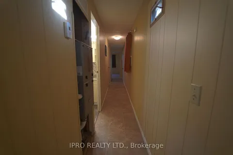 11 Nightingale Lane, Belleville, ON K8N 4Z3