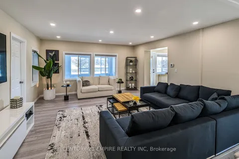 824 Trenton Frankford Rd, Quinte West, ON K8V 5P6