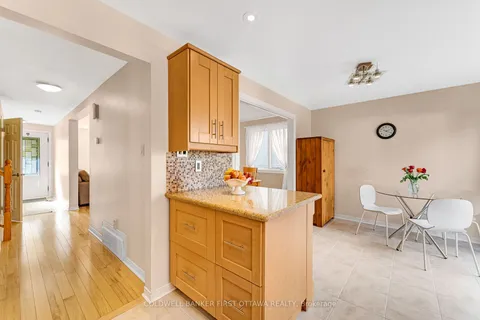 439 Grassland Terr, Orleans - Cumberland and Area, ON K1E 2S1