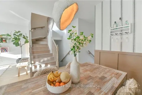 752 CASHMERE Terr, Barrhaven, ON K2J 6Z6