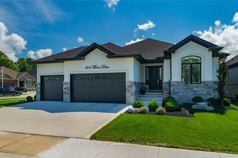 304 THORN Dr, Strathroy-Caradoc, ON N7G 4E1