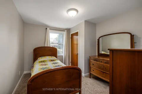 58 Old Portage Rd, Quinte West, ON K0K 1L0