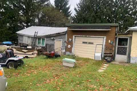 8801 Hacienda Rd, Malahide, ON N5H 2R1