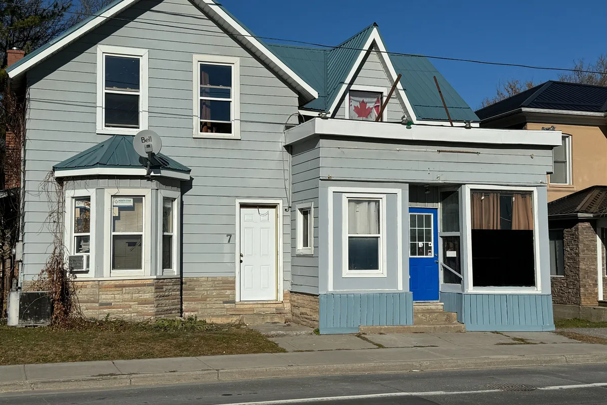 7 Ottawa Street, ON K0L 1Z0
