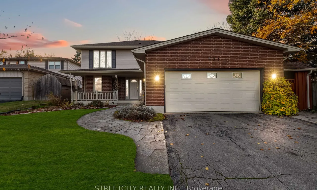 591 Grand View Ave, London, ON N6K 3G1