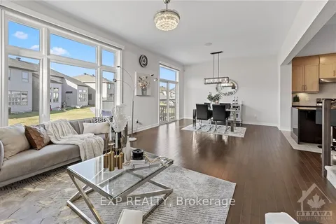 62 VICEROY Mews, Blossom Park - Airport and Area, ON K1X 0J5