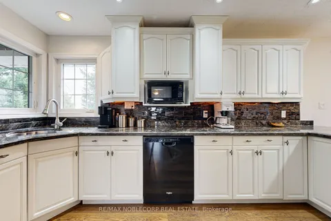 286194 County Rd 10, Mono, ON L9W 6P6