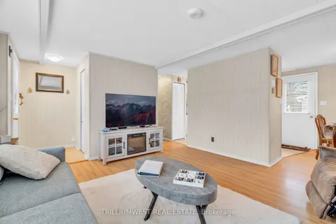 157 Mississauga Place, ON N0M 1T0