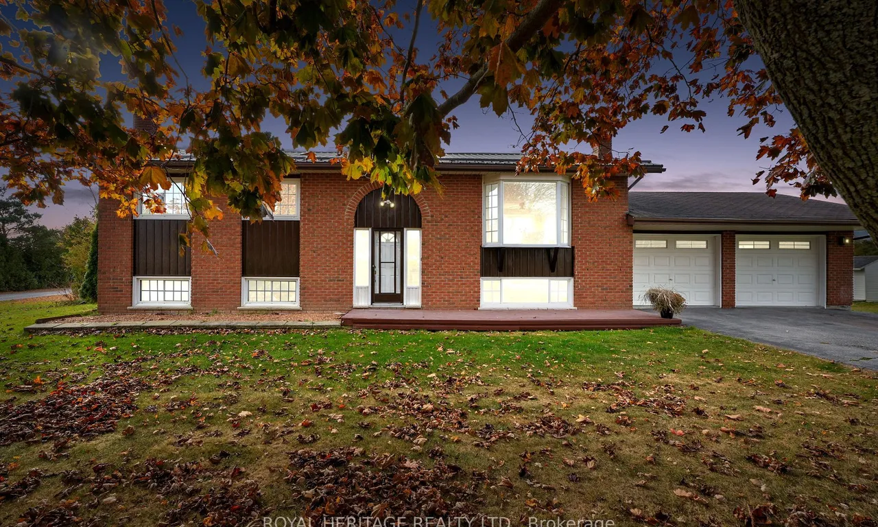 223 Lakeshore Rd, Brighton, ON K0K 1H0