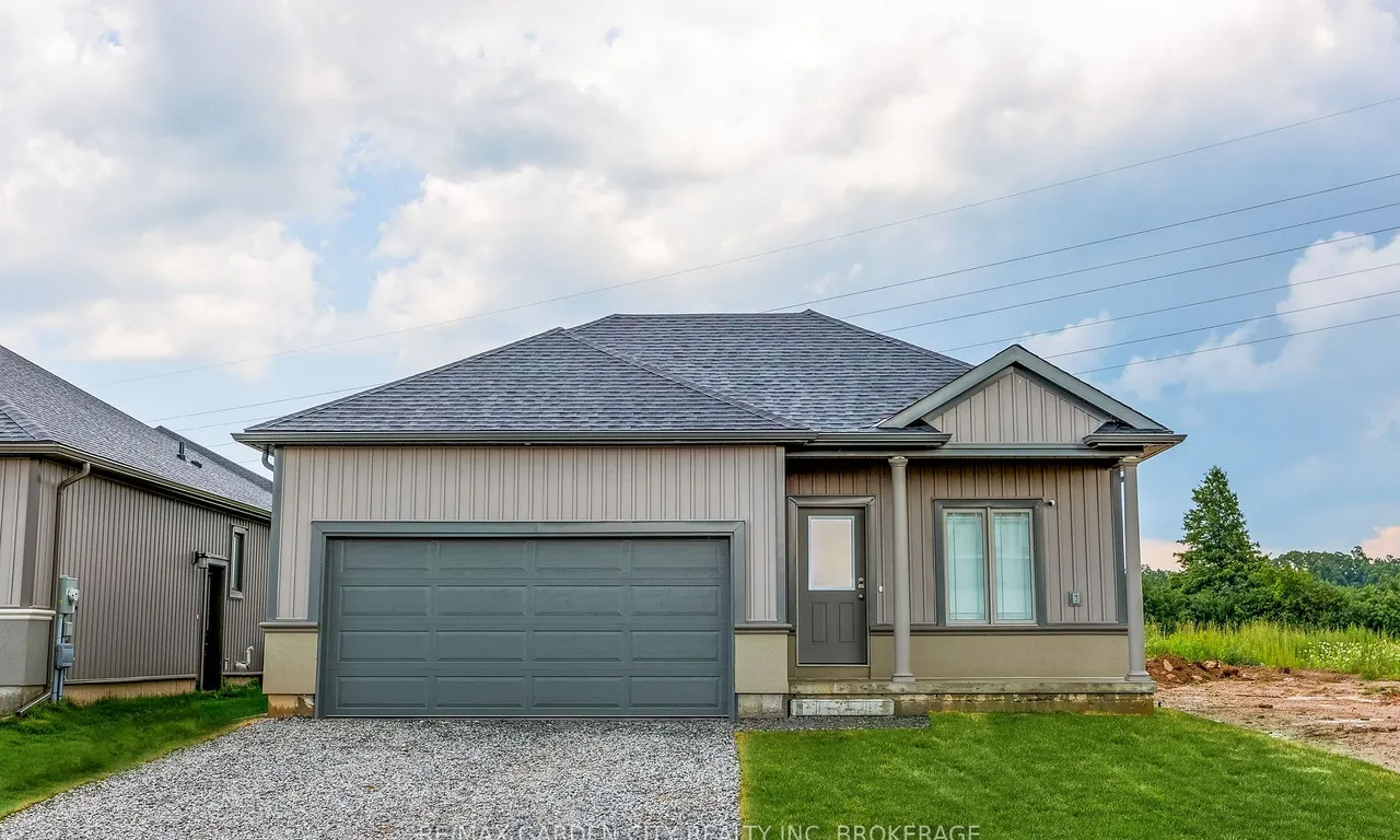 34 BOUNTY Ave, Thorold, ON L2V 0H3