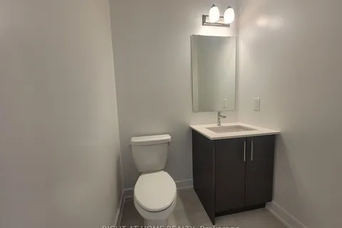32 OVERBERG Way, Kanata, ON K2S 2S9