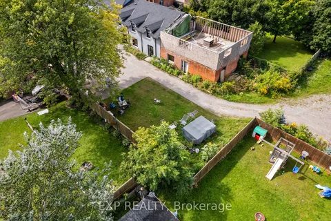 86 Queen St, Kawartha Lakes, ON K9V 1G4