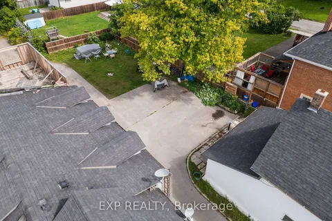 86 Queen St, Kawartha Lakes, ON K9V 1G4