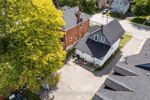 86 Queen St, Kawartha Lakes, ON K9V 1G4
