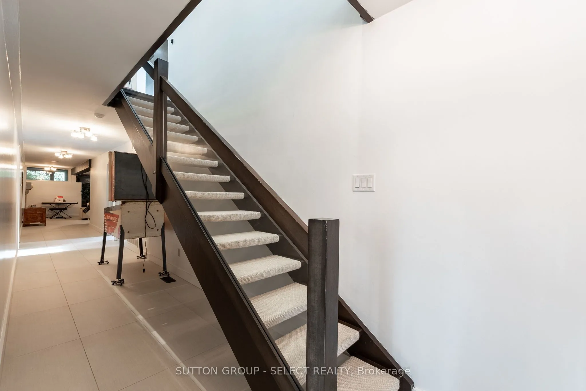 1455 Corley Drive, ON N6G 2K5