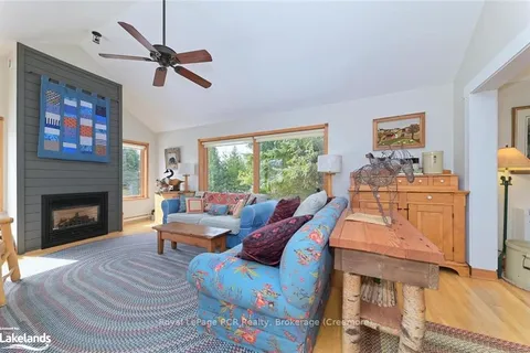 708148 21 COUNTY Rd, Mulmur, ON L9V 0X2