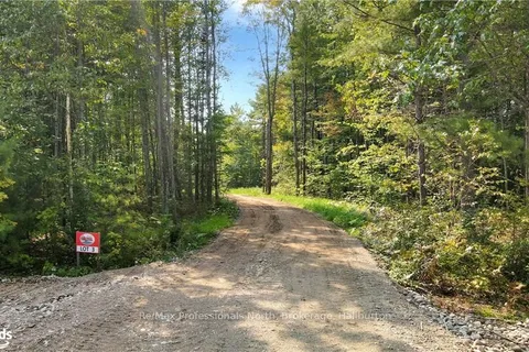 LOT 2 N/A, ON K0M 1J2