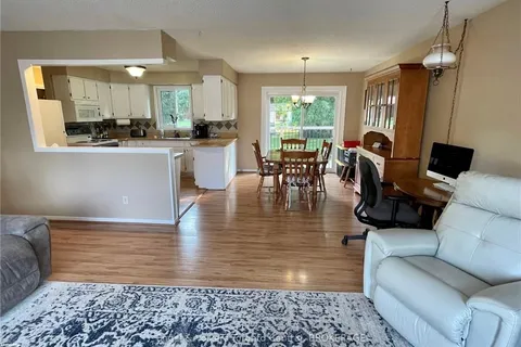 33 CENTENNIAL HEIGHTS Court, Meaford, ON N4L 1E5