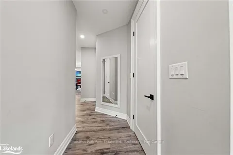 181 ANGLO St, Bracebridge, ON P1L 2H3