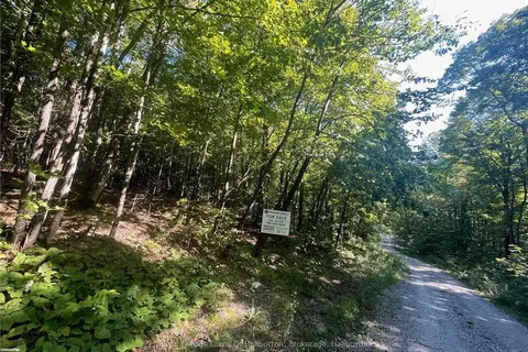 0 HUBBARD & MONTGOMERY Lane, Highlands East, ON K0M 1S0