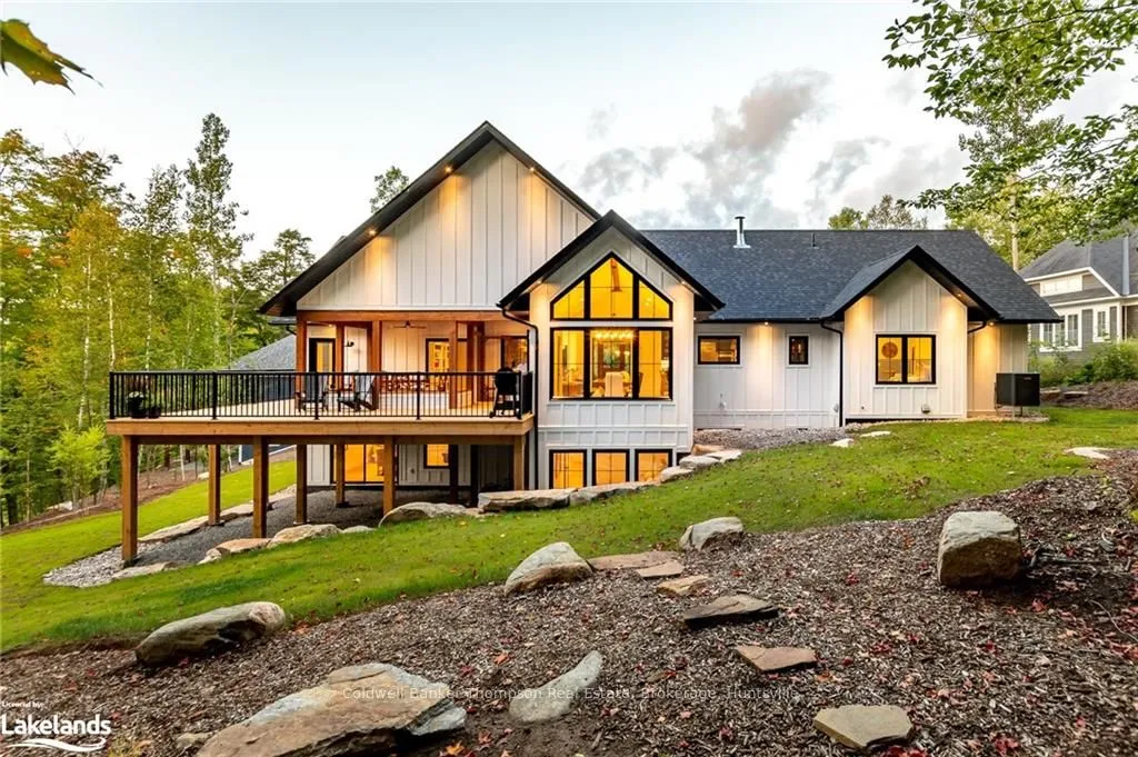 29 ST GEORGES Crt, Huntsville, ON P1H 1B1