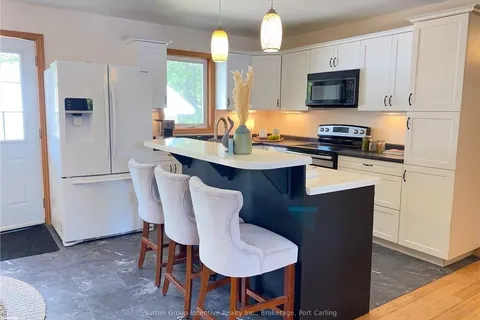 34 HUNTS Road, Huntsville, ON P1H 1J4