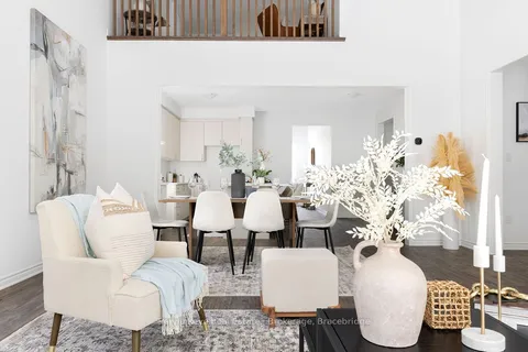 10 DYER Cres, Bracebridge, ON P1L 0A9