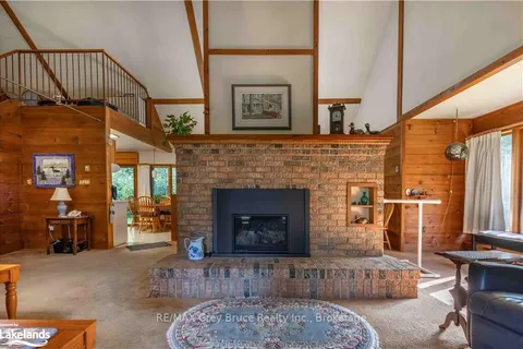 309 CENTRE St, Meaford, ON N4L 1W7