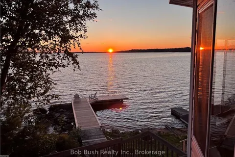 174A CEDAR PT Rd, Callander, ON P0H 1H0