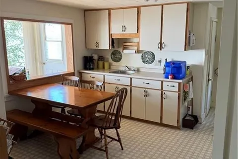 174A CEDAR PT Rd, Callander, ON P0H 1H0