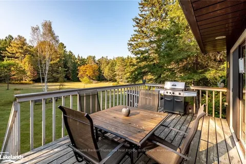 256 SOUTH MARY LAKE Rd, Huntsville, ON P0B 1L0