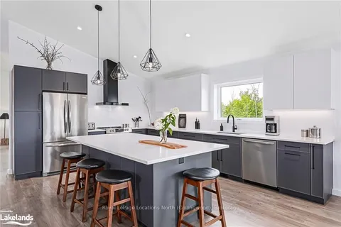 145 ST VINCENT Cres, Meaford, ON N4L 1W7