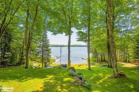 1047 BALMORAL Lane, Highlands East, ON K0M 1R0