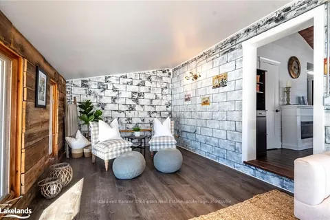 260 NORTH LANCELOT Rd, Huntsville, ON P0B 1M0