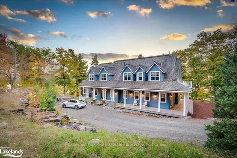 1902 FOXPOINT Road, Lake of Bays, ON P0A 1H0