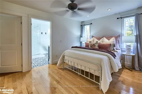 73 PENNYS Lane, Huntsville, ON P0B 1M0