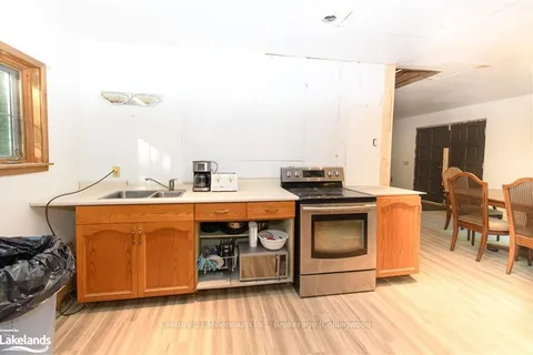 163 MILLER LAKE SHORE Rd, Northern Bruce Peninsula, ON N0H 1Z0