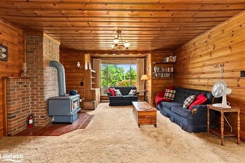 1017 HARVEST MOON Lane, Algonquin Highlands, ON K0M 1S0