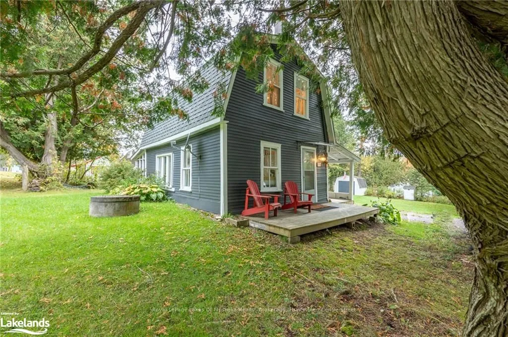 1066 FERGUSON Rd, Armour, ON P0A 1L0