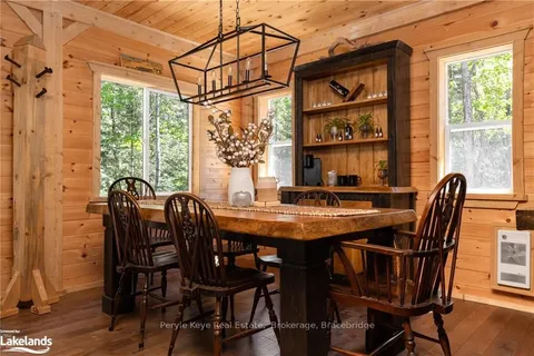 3702 EAGLE LAKE Rd, ON P0A 1X0