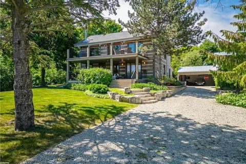 116 LAKESHORE Rd, Blue Mountains, ON L9Y 0N2