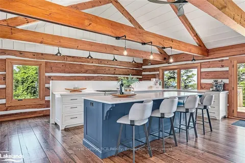 116 LAKESHORE Rd, Blue Mountains, ON L9Y 0N2