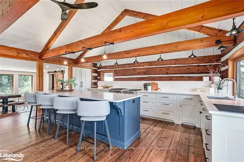 116 LAKESHORE Rd, Blue Mountains, ON L9Y 0N2