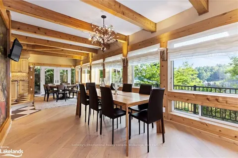 1080 WHITEHEAD Rd, Gravenhurst, ON P1P 1V1