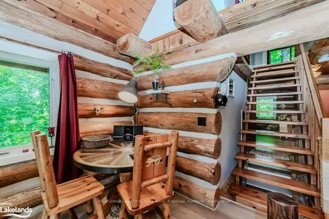 2351 BRUNEL Rd, Huntsville, ON P1H 2J3