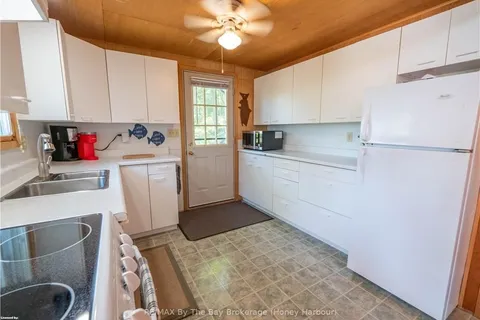 6932 ISLAND 1810 / BONE ISLAND N/A, ON P0E 1E0