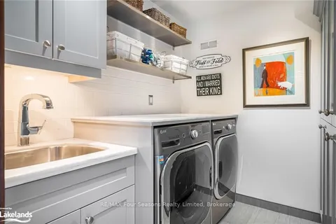 151 SLEEPY HOLLOW Rd, Blue Mountains, ON L9Y 0S8