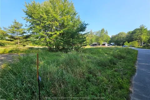 1006 BOWYERS BEACH Rd, Bracebridge, ON P1L 1W8