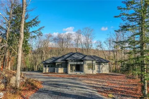 1009 BOYNE RIDGE Crt, Lake of Bays, ON P1H 2J6